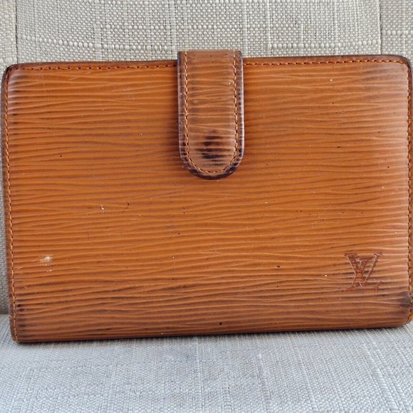 Louis Vuitton Wallet Card Holder Yellow Leather Bifold Purse Made in France Auth - Picture 1 of 11